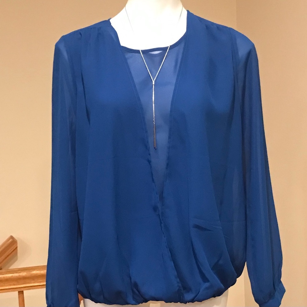 Mossimo Blue Draped Blouse Gold Zipper In Back Size M/M 100% polyester